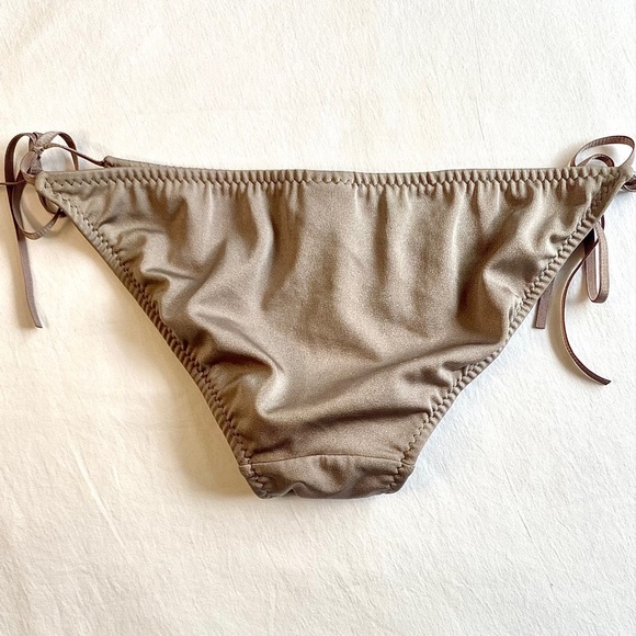 **SALE**  MALIA MILLS  Bikini - 32 D/DD  Bottoms XS-S Shimmery Champagne Silver - Picture 11 of 12